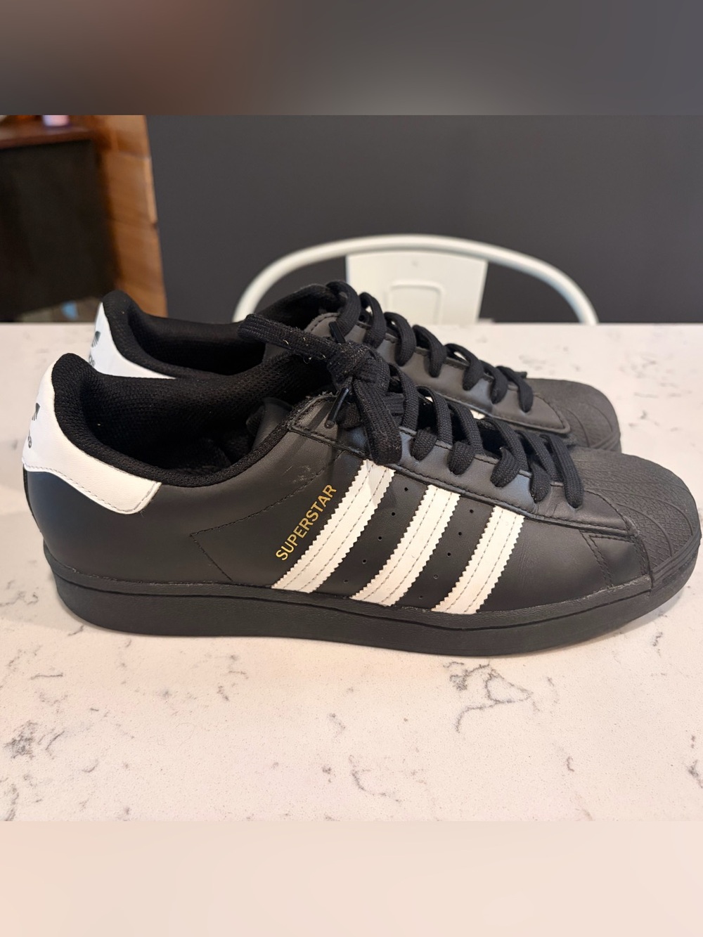 EUC Adidas Originals Superstar EG4959 Black White Gold Shell Toe Men’s 9.5